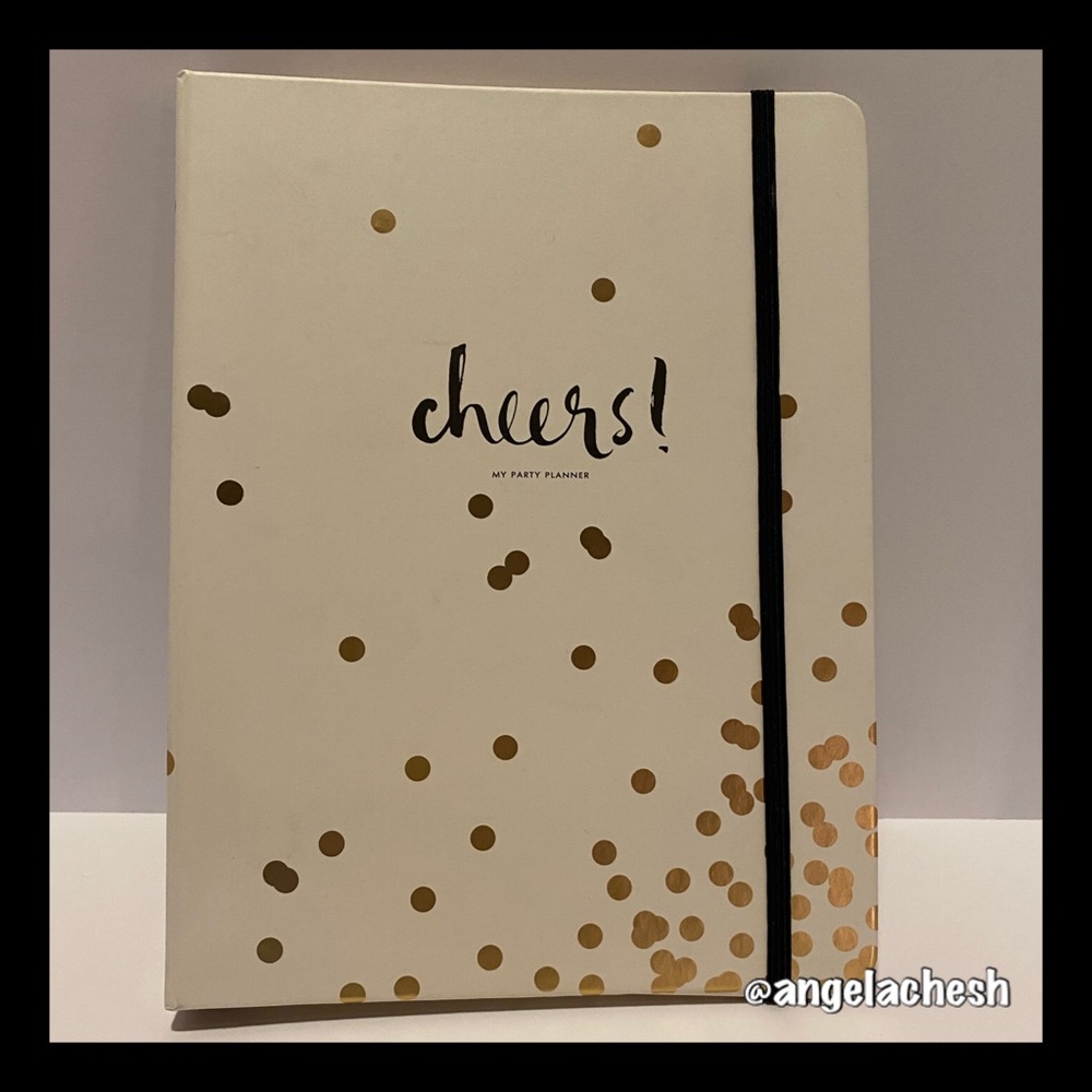 🎉 kate spade New York Gold Confetti Dot Party Planner